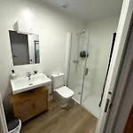 Con Terraza Y Parking, Temporada, Minimo Un Mes Apartamento *