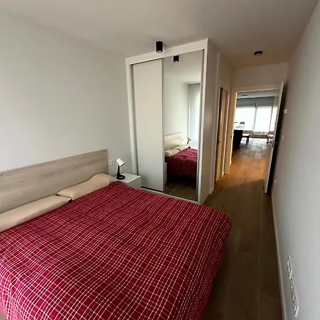 Con Terraza Y Parking, Temporada, Minimo Un Mes